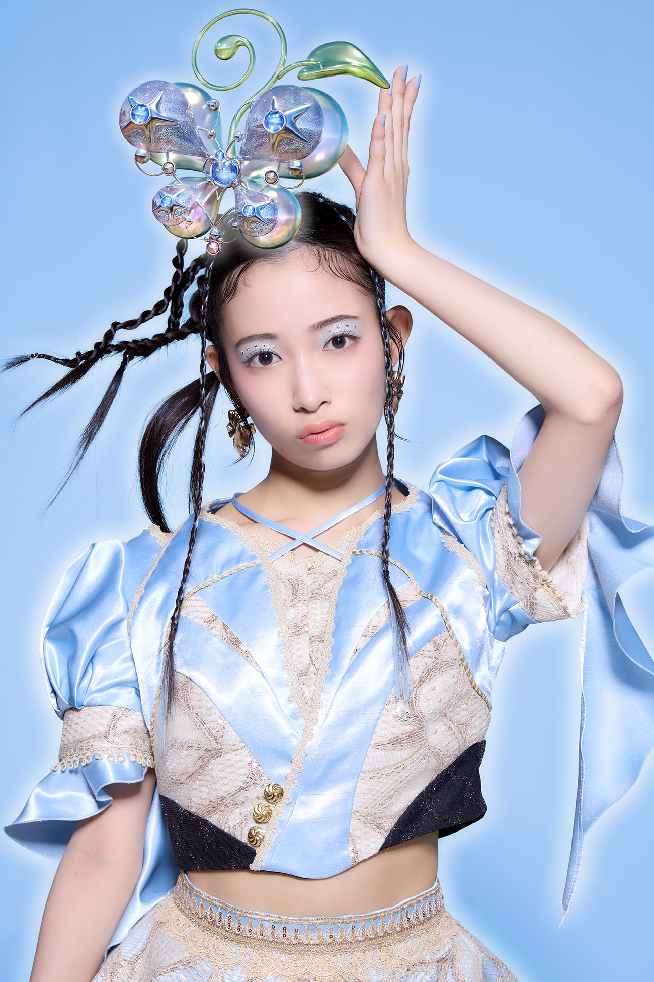 Bg_artistpic_yanagi